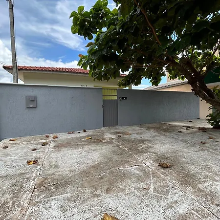 Unidade Independente E Confortavel, Em Sobrado Residencial No Coracao De Foz! Terreo E Piscina Compartilhada Foz do Iguacu Exterior photo