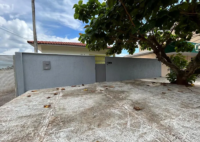 Unidade Independente E Confortavel, Em Sobrado Residencial No Coracao De Foz! Terreo E Piscina Compartilhada